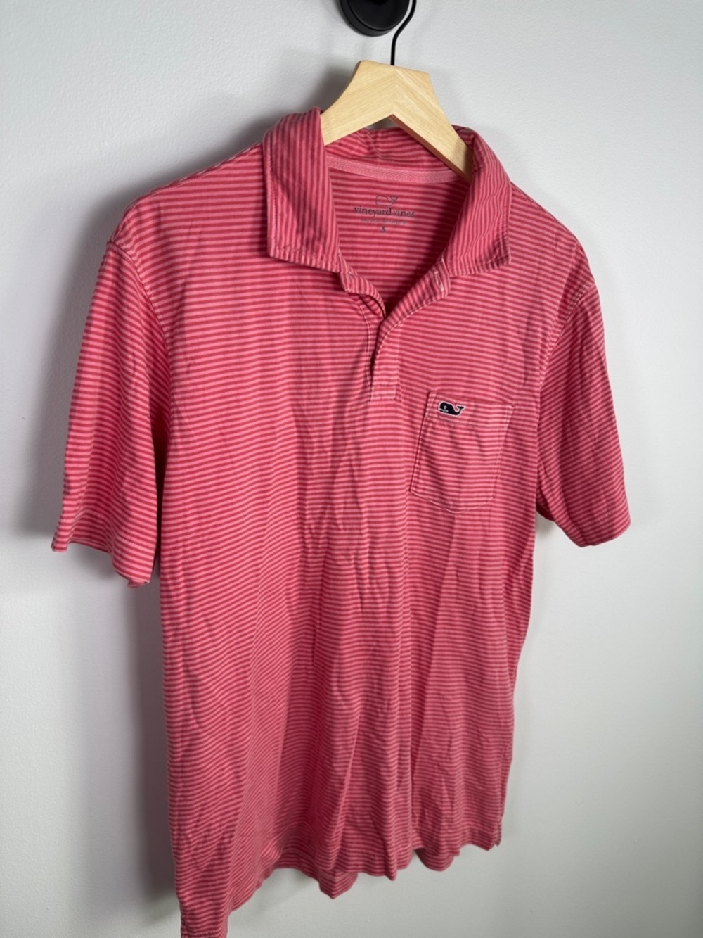 Vineyard Vines Men’s Small Striped Polo Shirt Pink White Whale Logo 2014 GUC - Picture 2 of 6